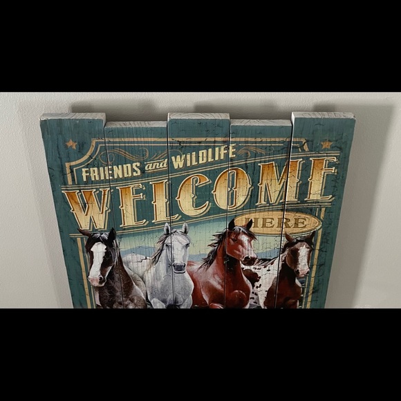 Welcoming the wild as well as the herd - Picture 5 of 8